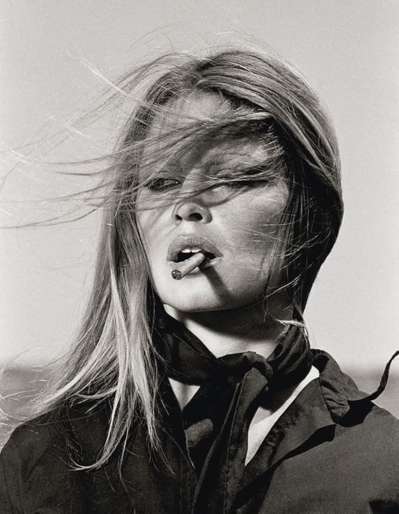 Fashion Photography at Auction: A Rising Force in the Art Market