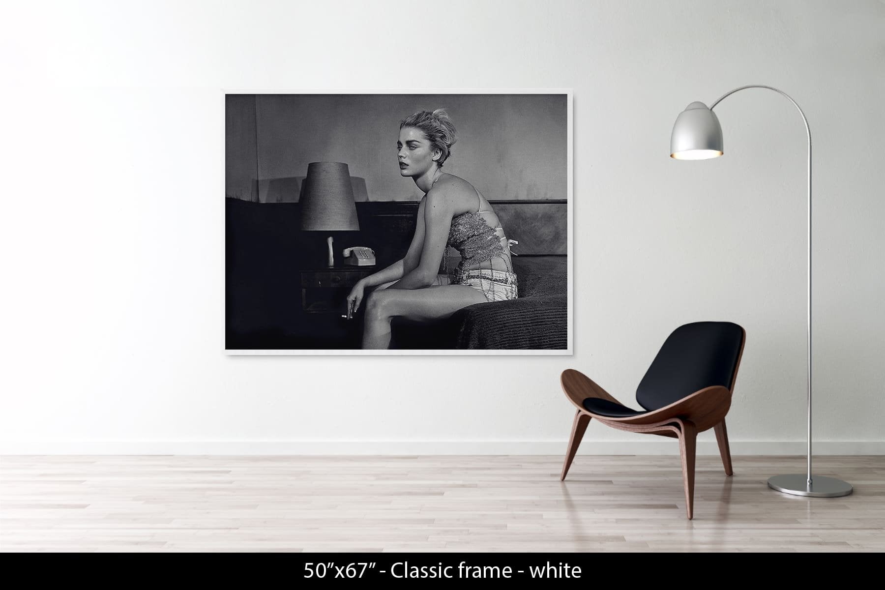 Fanny and the motel room, Los Angeles 2003