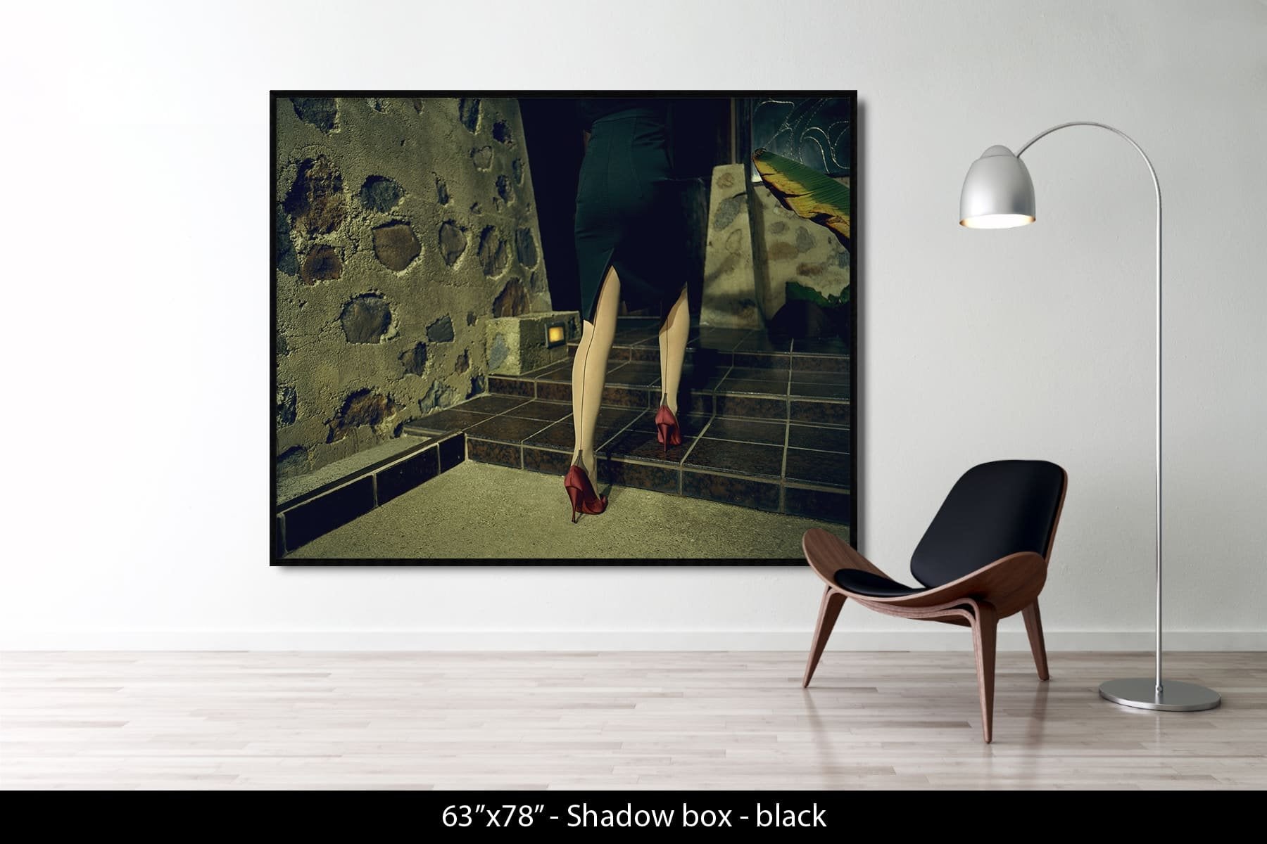 Red satin, Elyse, Los Angeles 2005