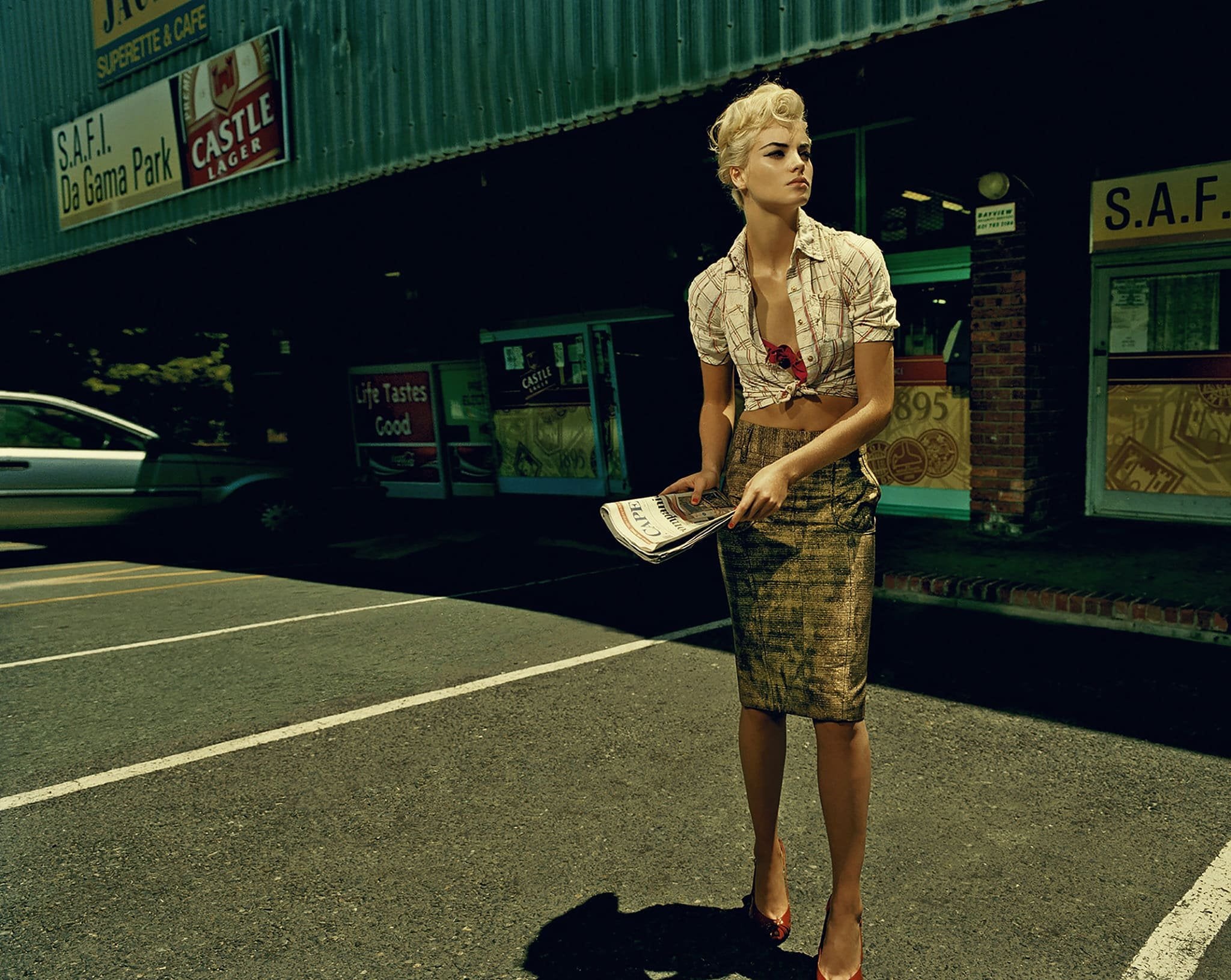 Long way home , Elyse, Cape Town 2004