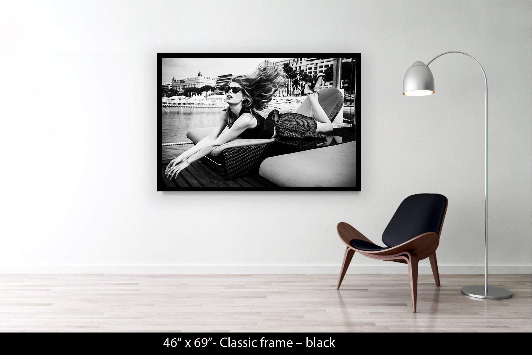 INSIDE CANNES, Doutzen on a boat