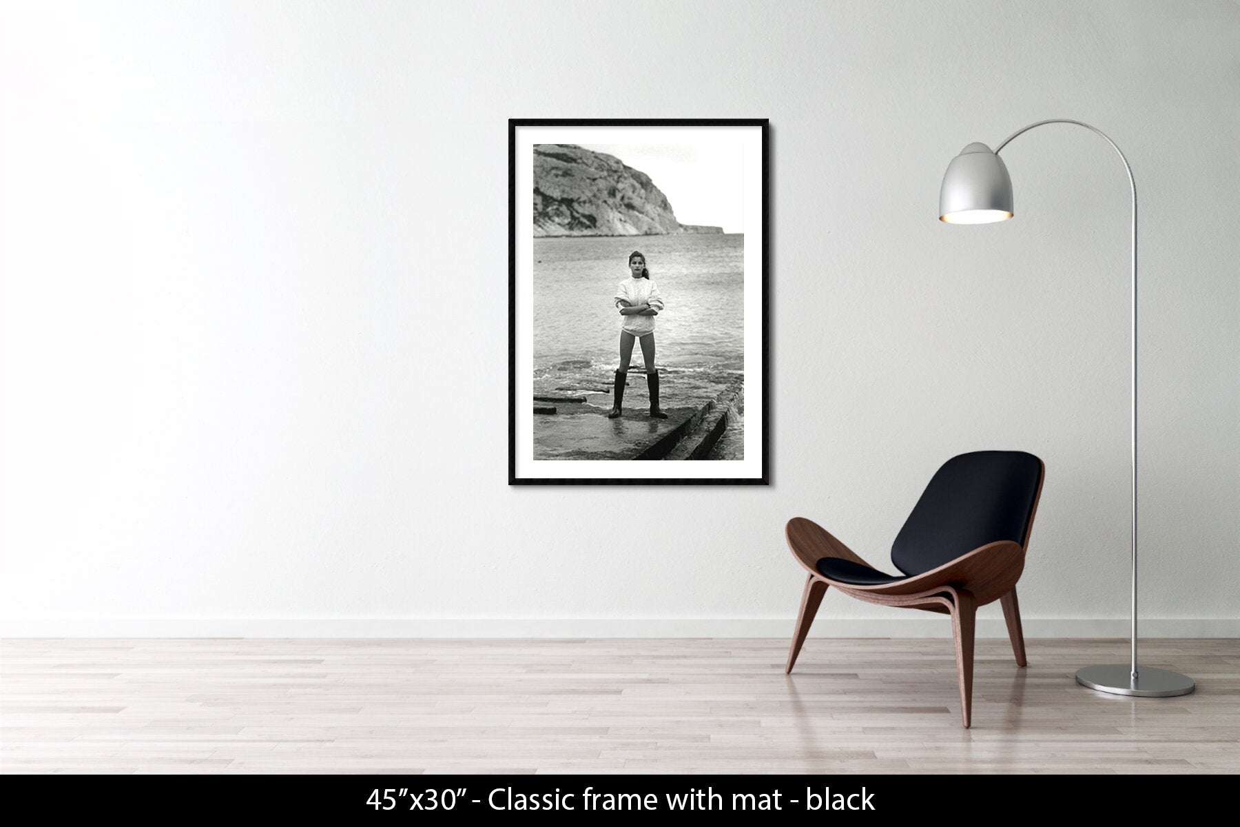 LAETITIA CASTA, 1994, CASSIS