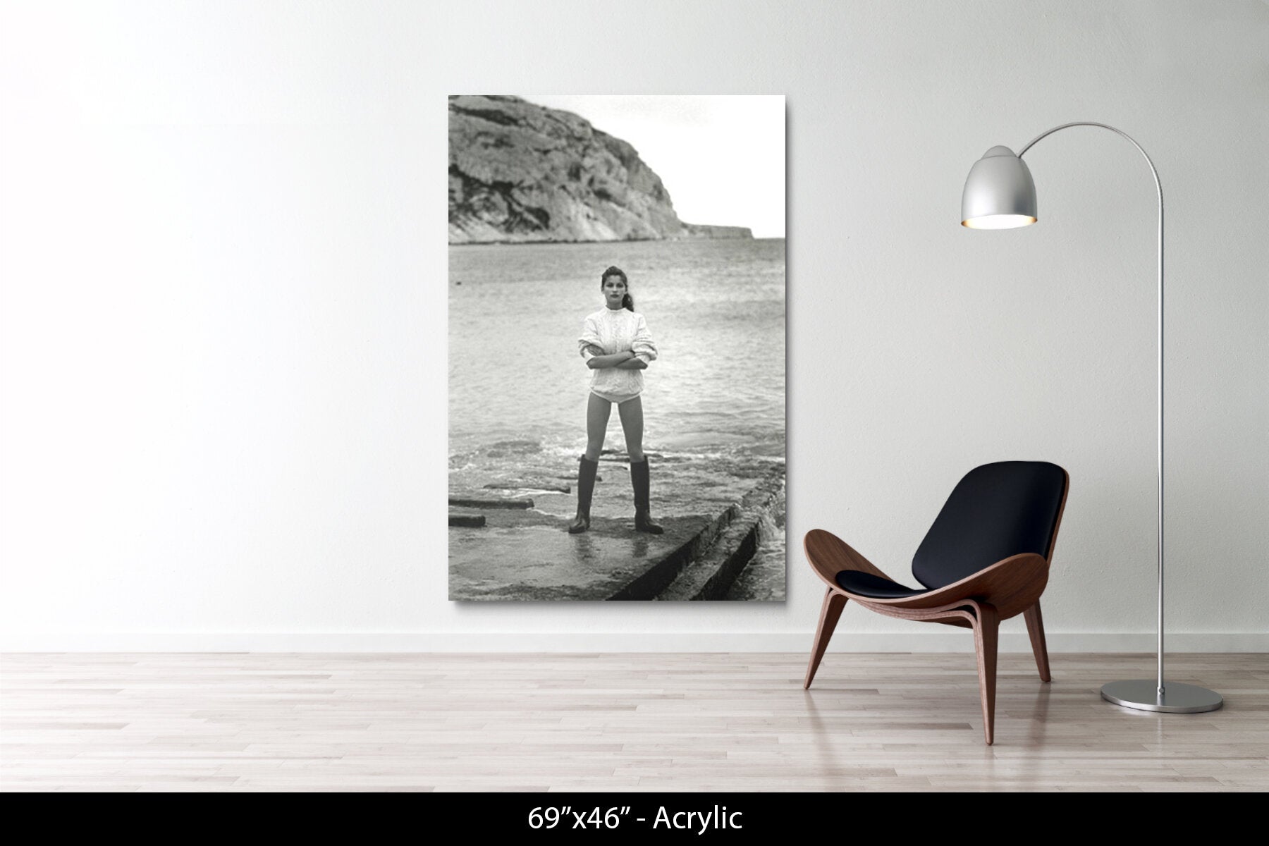 LAETITIA CASTA, 1994, CASSIS