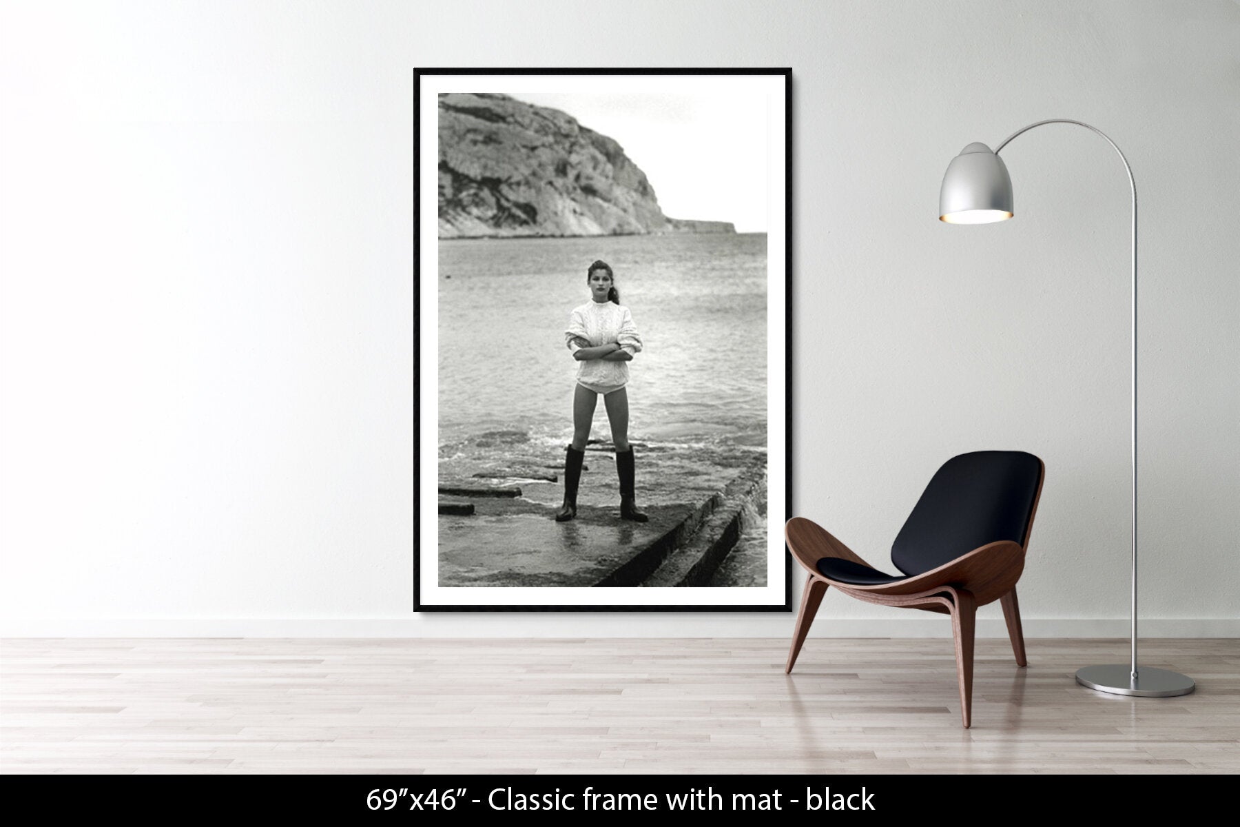 LAETITIA CASTA, 1994, CASSIS