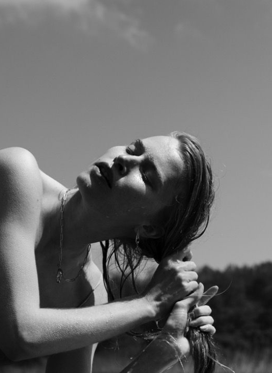 Washerwoman, Holland – 2020