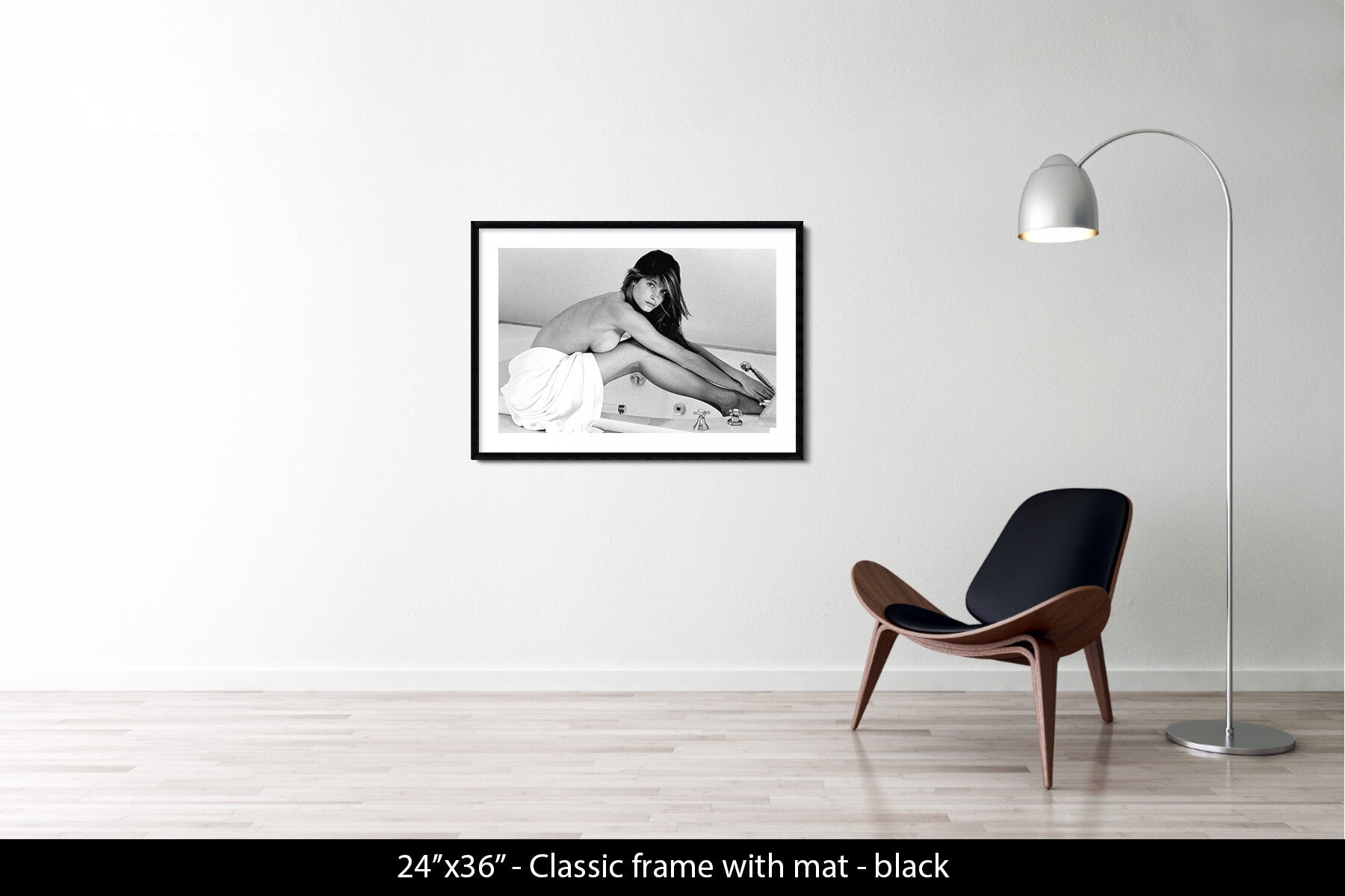 STEPHANIE SEYMOUR - BATH IN NEW YORK