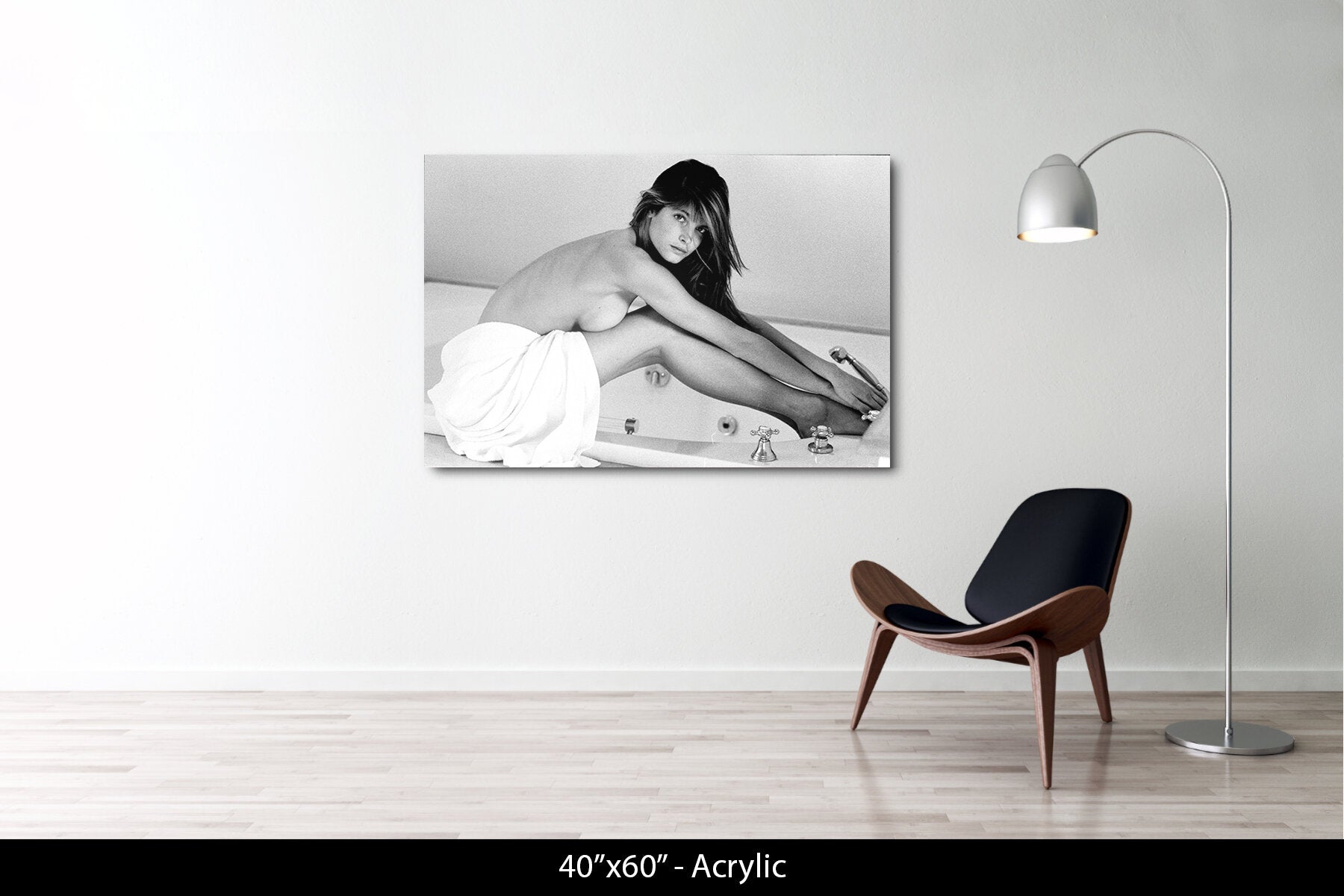 STEPHANIE SEYMOUR - BATH IN NEW YORK