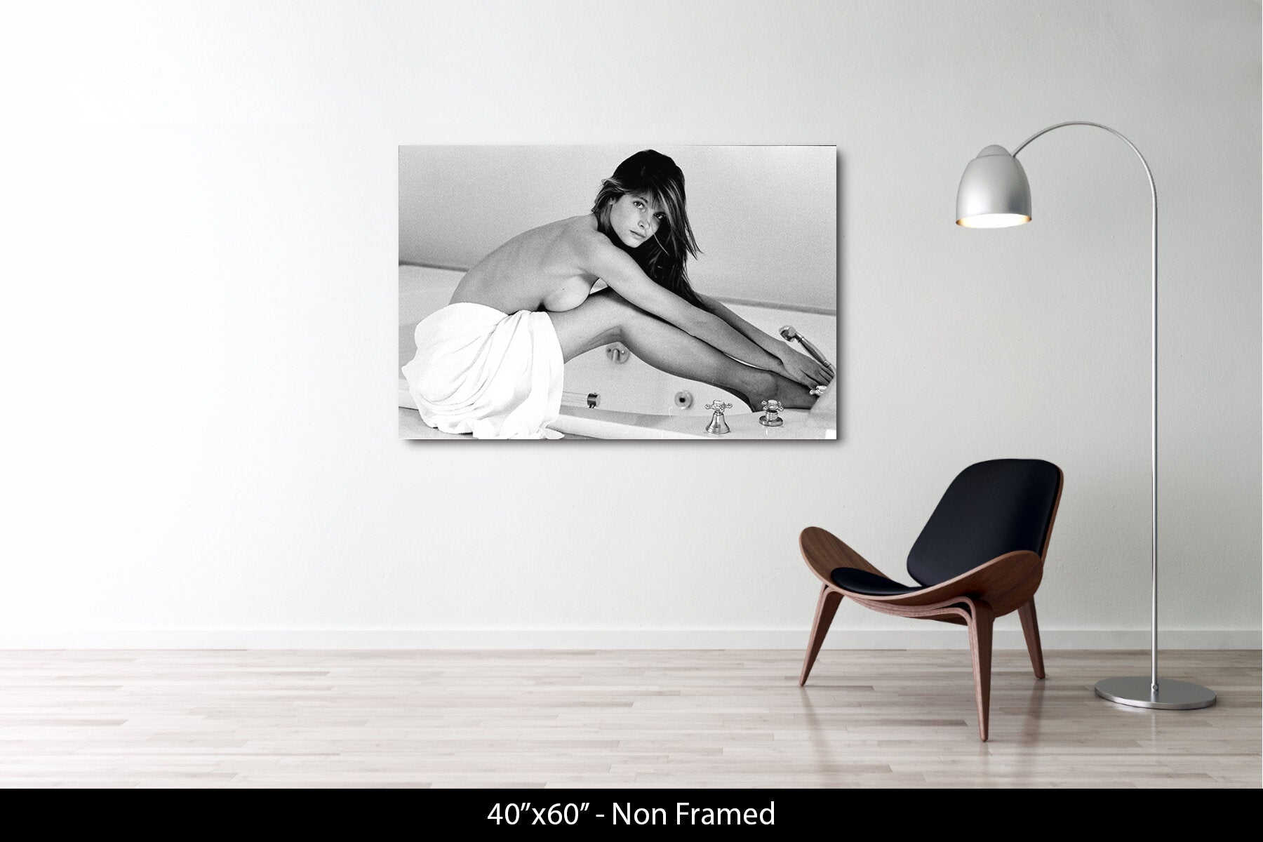 STEPHANIE SEYMOUR - BATH IN NEW YORK