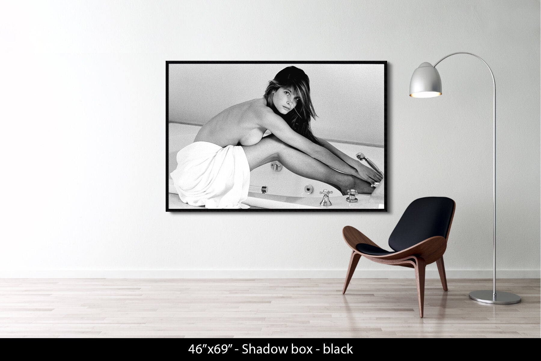 STEPHANIE SEYMOUR - BATH IN NEW YORK