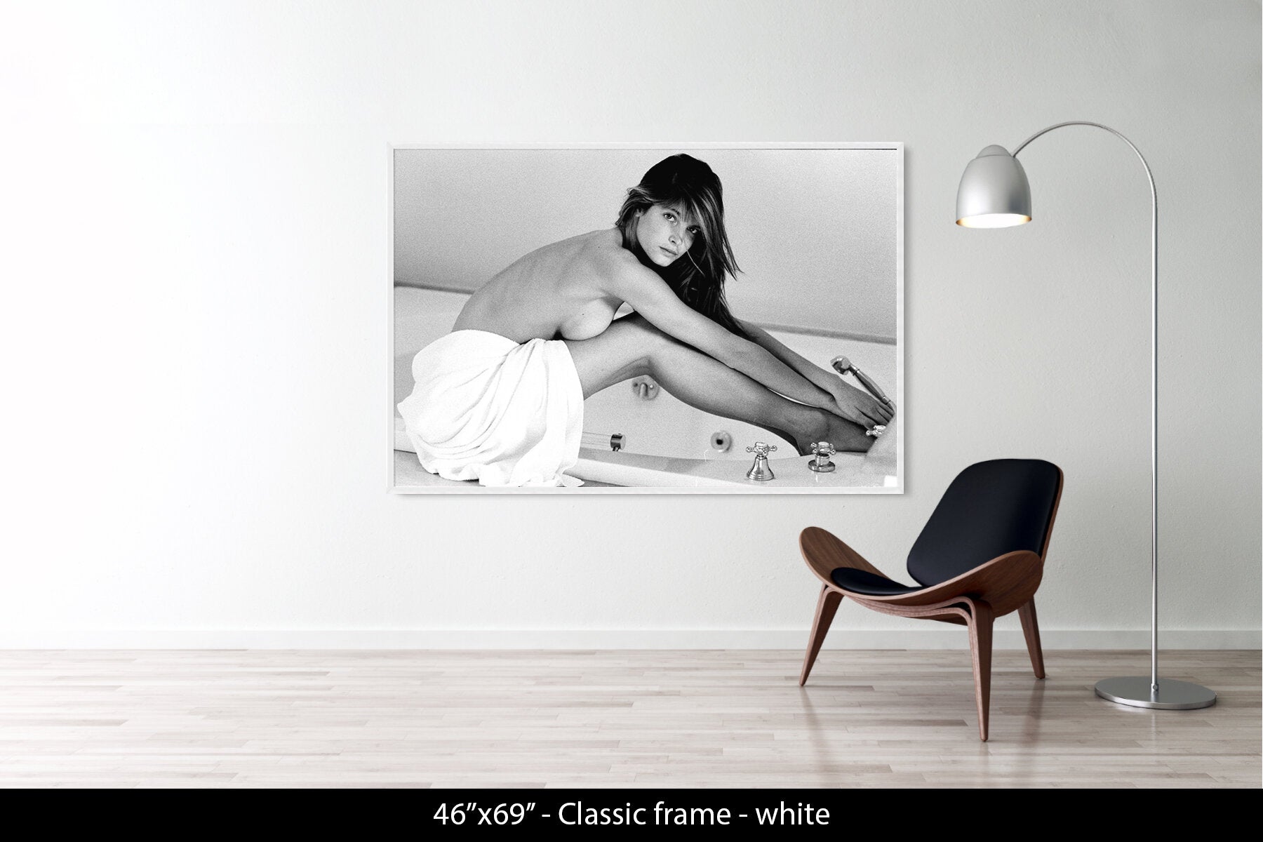 STEPHANIE SEYMOUR - BATH IN NEW YORK