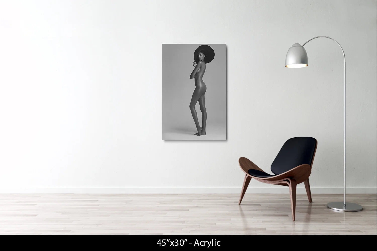 CINDY BRUNA - NU À LA CAPELINE NOIRE - PARIS