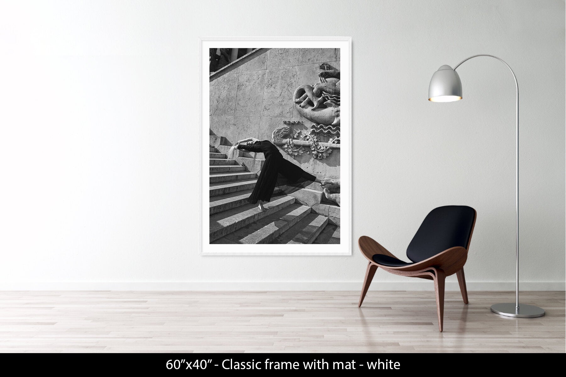 LA DANSEUSE DE CHAILLOT I- PARIS