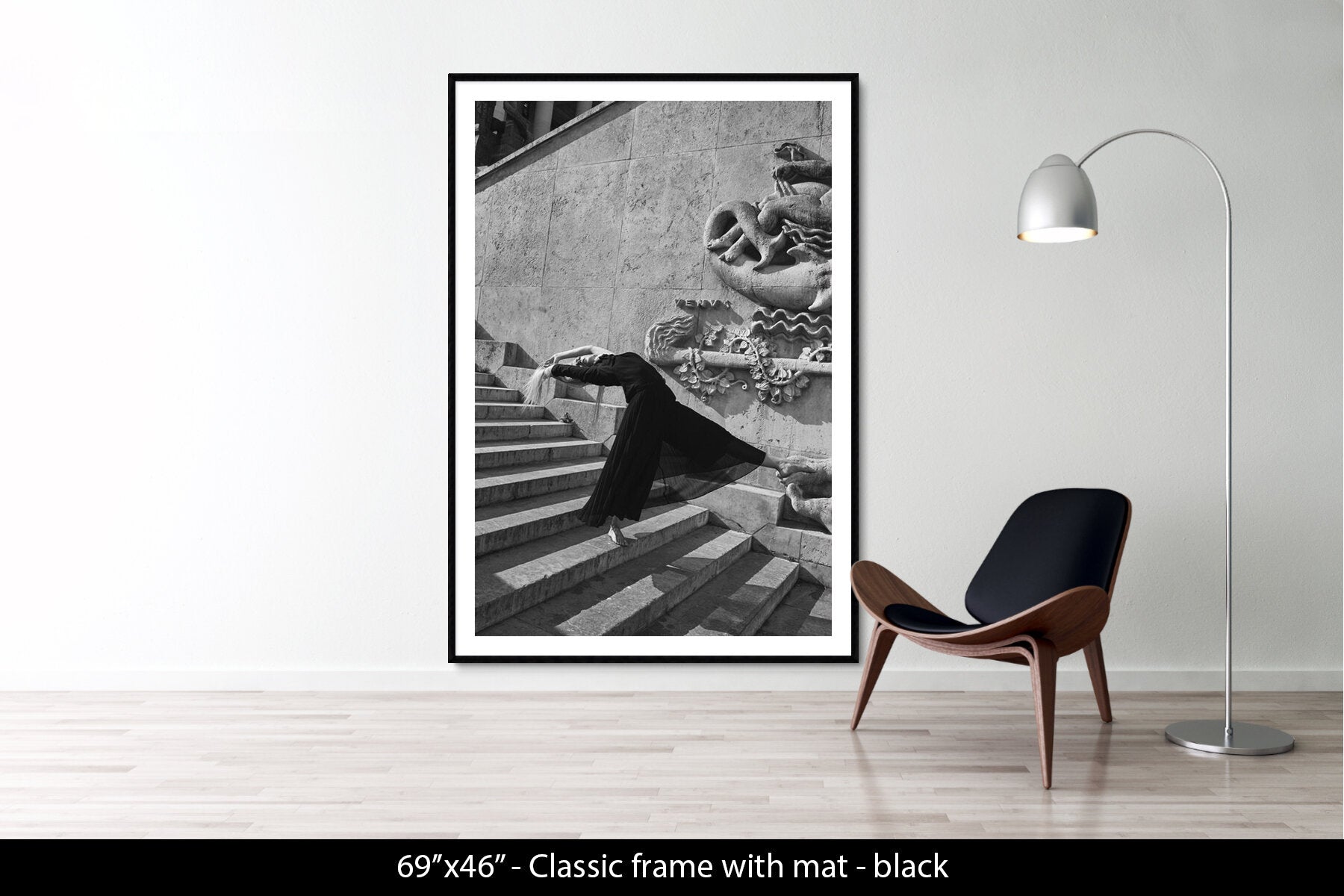 LA DANSEUSE DE CHAILLOT I- PARIS