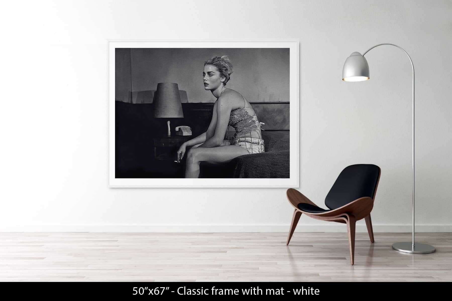 Fanny and the motel room, Los Angeles 2003