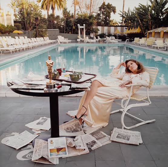 04 FAYE DUNAWAY THE MORNING AFTER, 1977