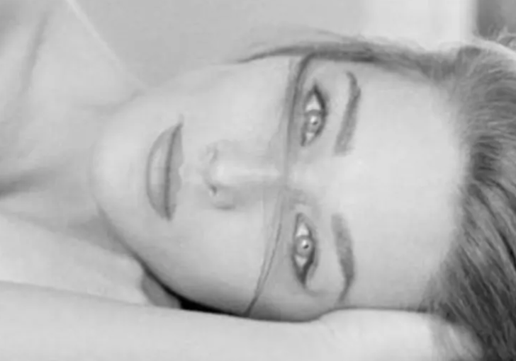 CARLA BRUNI