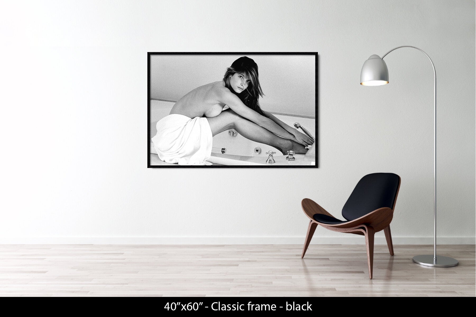 STEPHANIE SEYMOUR - BATH IN NEW YORK