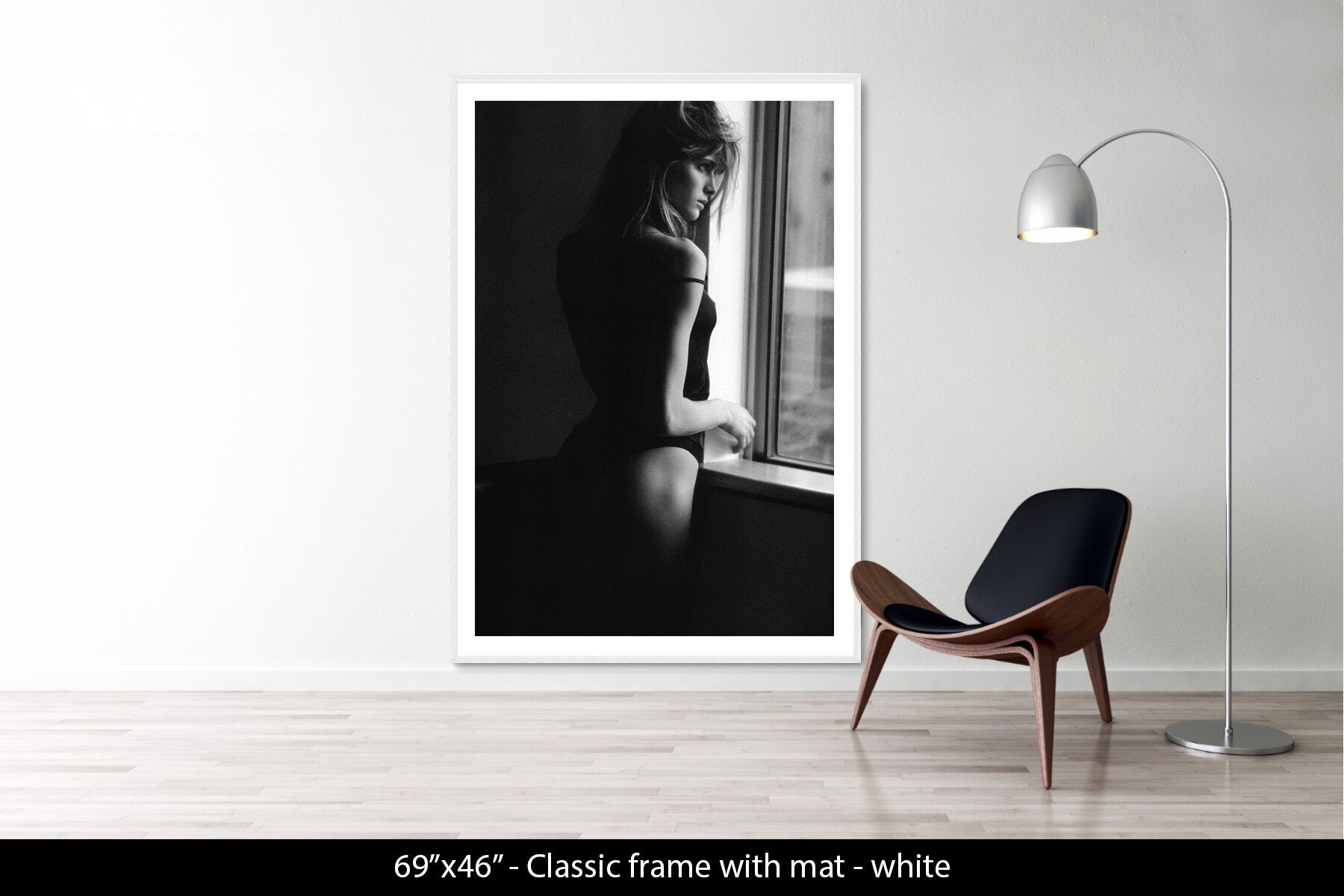 STEPHANIE SEYMOUR - WINDOW IN NEW YORK